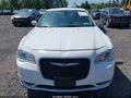 2016 Chrysler 300 — photo 12 of 16 | VIN 2C3CCAKG1GH329241