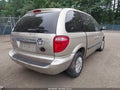 Photo 4 of 11 — 2006 Chrysler Town & Country