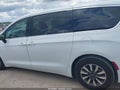 Photo 14 of 16 — 2023 Chrysler Pacifica