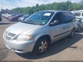 2005 Dodge Caravan — photo 2 of 11 | VIN 1D4GP45R35B414106