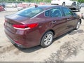 2017 Kia Optima — photo 4 of 17 | VIN 5XXGT4L32HG136496