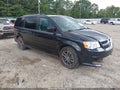 Photo 1 of 17 — 2017 Dodge Grand Caravan