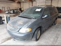 2002 Chrysler Town & Country — photo 2 of 11 | VIN 2C4GP44392R501807