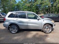 Photo 14 of 17 — 2003 Toyota RAV4