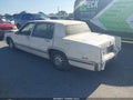 1992 Cadillac Deville — photo 3 of 10 | VIN 1G6CD53B9N4207047