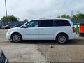 2015 Chrysler Town & Country — photo 14 of 18 | VIN 2C4RC1CG9FR573863