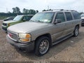Photo 2 of 11 — 2002 GMC Yukon XL
