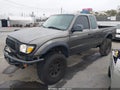 Photo 2 of 11 — 2001 Toyota Tacoma