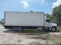 Photo 13 of 19 — 2013 Hino 258/268