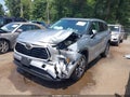 Photo 6 of 16 — 2020 Toyota Highlander