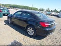 Photo 3 of 16 — 2014 Chrysler 200