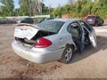 2005 Ford Taurus — photo 4 of 15 | VIN 1FAFP532X5A187755
