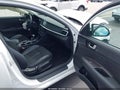 2020 Kia Optima — photo 5 of 17 | VIN 5XXGT4L32LG407906