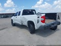 Photo 3 of 18 — 2015 Toyota Tundra