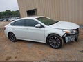Photo 13 of 17 — 2016 Toyota Avalon
