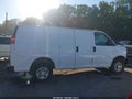 2017 Chevrolet Express 2500 — photo 13 of 18 | VIN 1GCWGAFF1H1222558