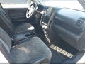 Photo 5 of 11 — 2003 Honda CR-V