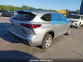 Photo 8 of 15 — 2022 Toyota Highlander