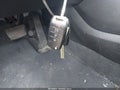 2018 Kia Sorento — photo 11 of 17 | VIN 5XYPGDA31JG431873