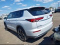 Photo 3 of 17 — 2024 Mitsubishi Outlander
