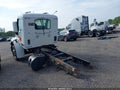 Photo 3 of 15 — 2022 Peterbilt 579