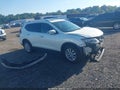 Photo 13 of 16 — 2017 Nissan Rogue