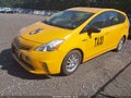 2013 Toyota Prius V — photo 2 of 16 | VIN JTDZN3EU3D3187132