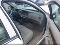 2010 Mercury Grand Marquis — photo 5 of 16 | VIN 2MEBM7FV9AX613437