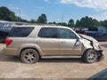 Photo 14 of 22 — 2006 Toyota Sequoia