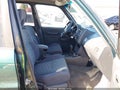 Photo 5 of 16 — 2000 Toyota RAV4