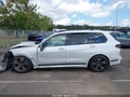 Photo 14 of 16 — 2024 BMW X7