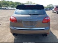 Photo 17 of 19 — 2012 Porsche Cayenne