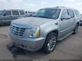 Photo 2 of 18 — 2011 Cadillac Escalade ESV