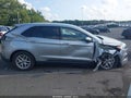 Photo 13 of 16 — 2022 Ford Edge