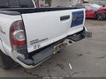 Photo 17 of 19 — 2011 Toyota Tacoma
