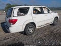 2006 Toyota Sequoia — photo 4 of 11 | VIN 5TDZT34A56S272228