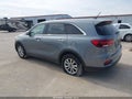 2019 Kia Sorento — photo 3 of 18 | VIN 5XYPG4A30KG610715