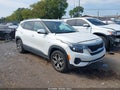 Photo 1 of 16 — 2023 Kia Seltos