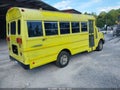 Photo 4 of 17 — 2007 Chevrolet Express 2500
