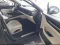 Photo 5 of 16 — 2025 Porsche Macan