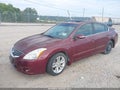 Photo 2 of 12 — 2010 Nissan Altima