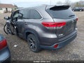 Photo 3 of 10 — 2017 Toyota Highlander