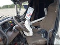 Photo 6 of 14 — 2017 Volvo VNL