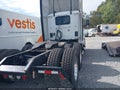 Photo 14 of 14 — 2020 Kenworth T680