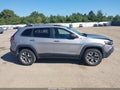 Photo 13 of 16 — 2019 Jeep Cherokee