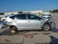 Photo 13 of 16 — 2013 Toyota Prius V