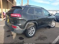 Photo 4 of 16 — 2017 Jeep Cherokee