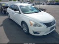 Photo 1 of 14 — 2015 Nissan Altima