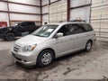 2006 Honda Odyssey — photo 2 of 18 | VIN 5FNRL38706B446015