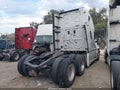 Photo 4 of 18 — 2016 Freightliner Cascadia 125